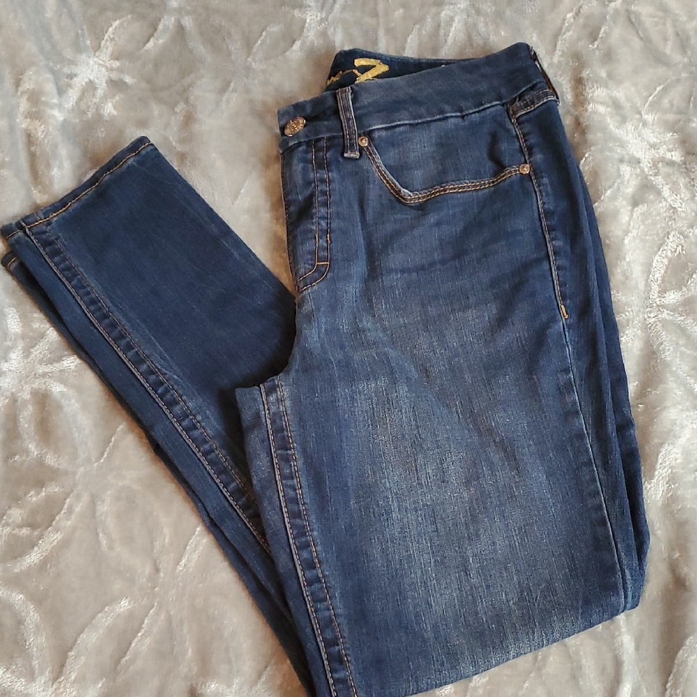 Seven7 Tummyless High Rise Skinny Jeans - Size 10